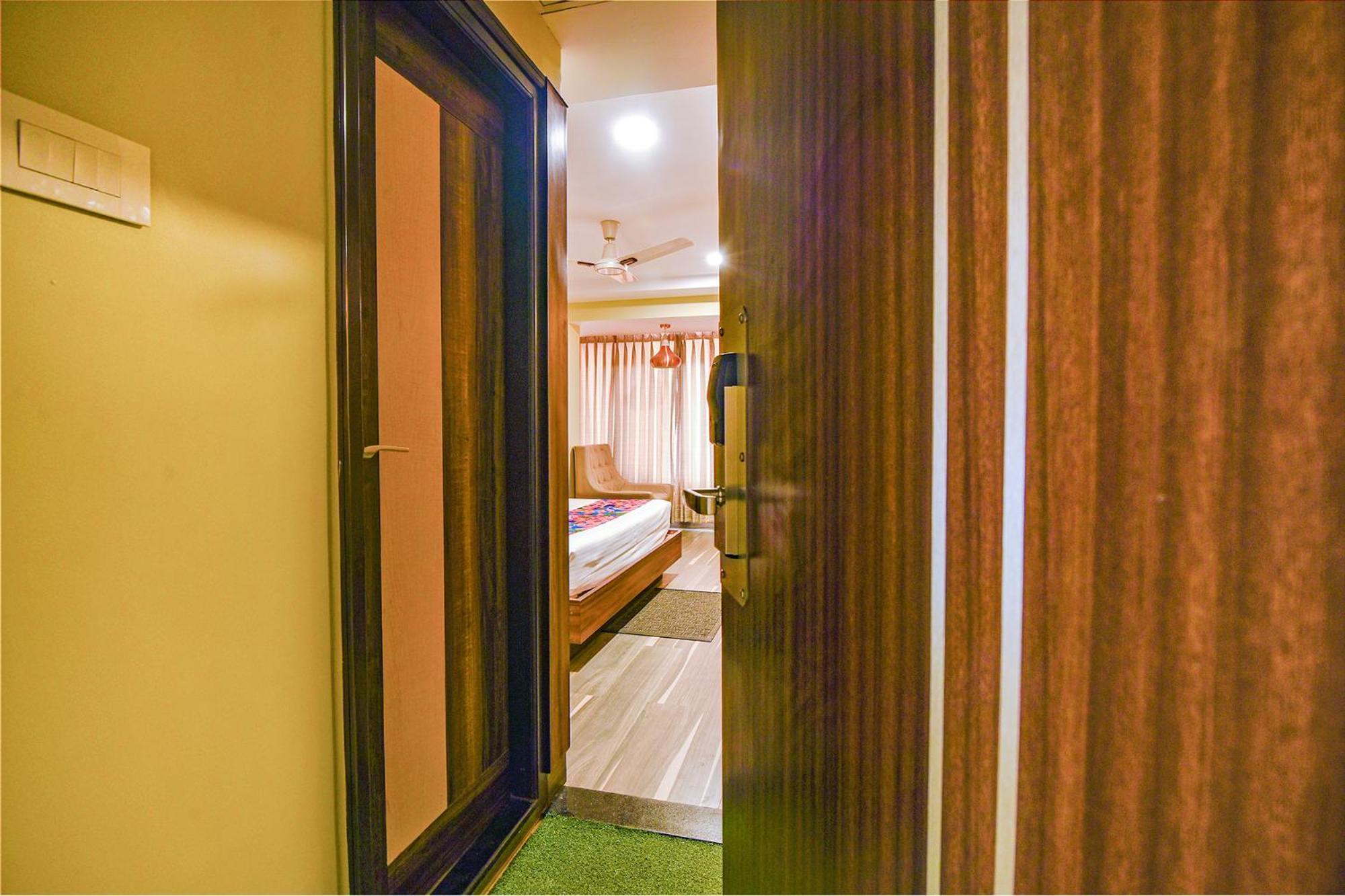 Fabhotel Phoenix Resorts - Nr M Chinnaswamy Stadium บังกาลอร์ ภายนอก รูปภาพ