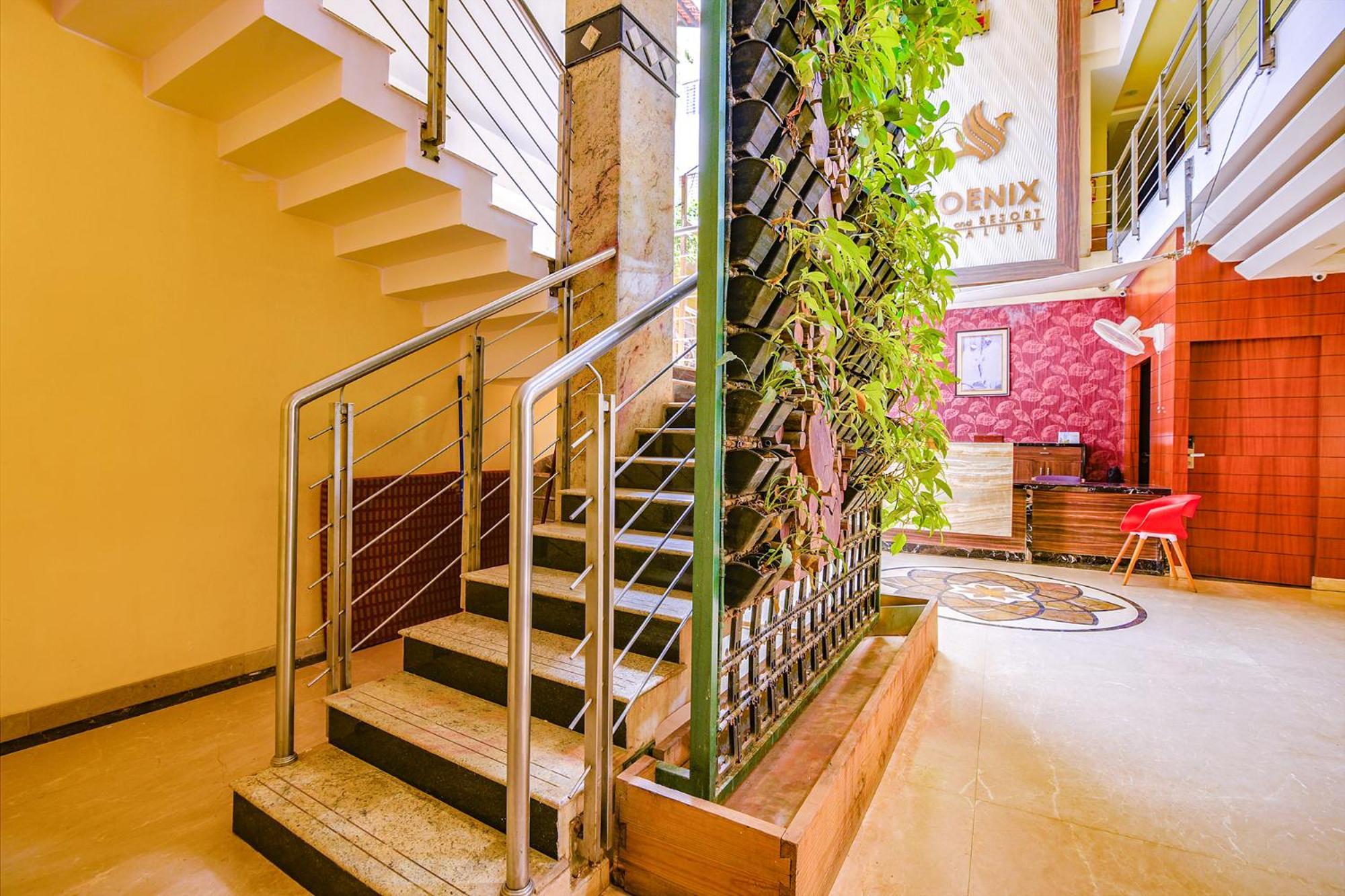 Fabhotel Phoenix Resorts - Nr M Chinnaswamy Stadium บังกาลอร์ ภายนอก รูปภาพ