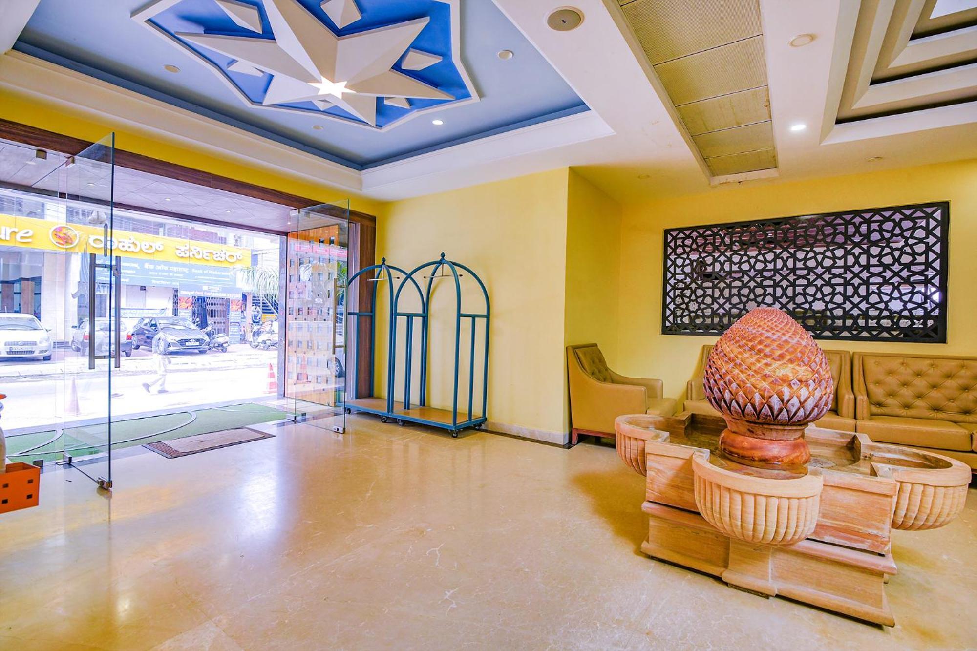 Fabhotel Phoenix Resorts - Nr M Chinnaswamy Stadium บังกาลอร์ ภายนอก รูปภาพ