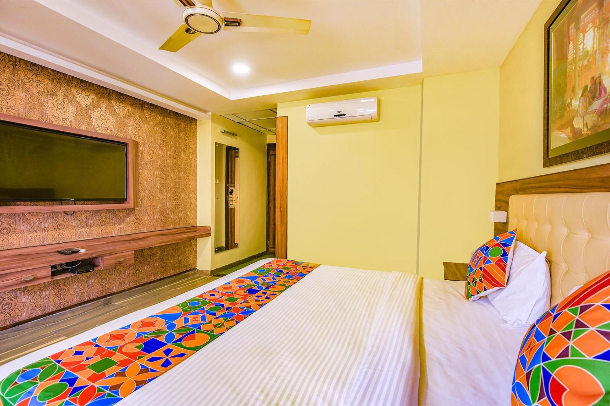 Fabhotel Phoenix Resorts - Nr M Chinnaswamy Stadium บังกาลอร์ ภายนอก รูปภาพ