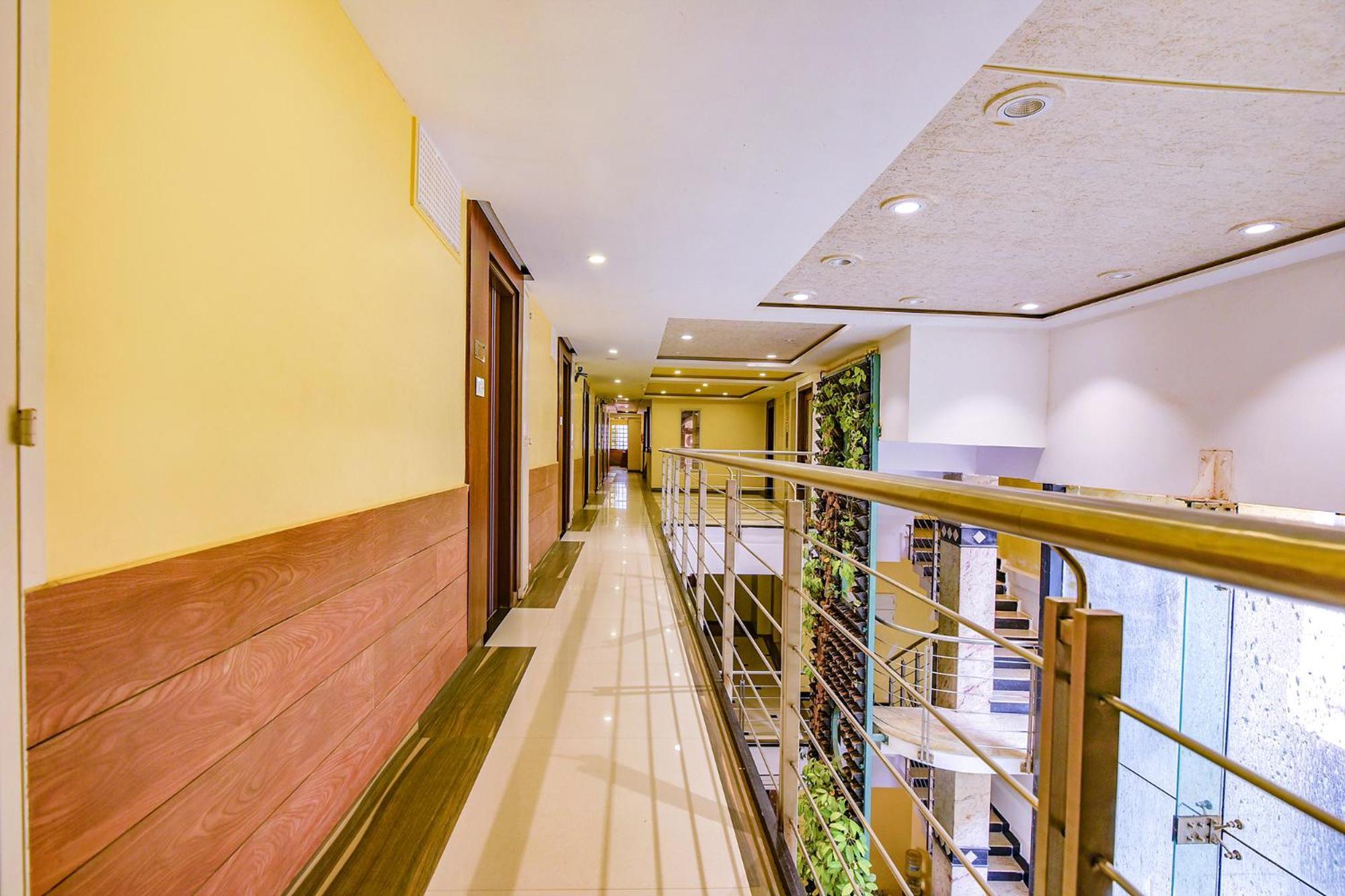 Fabhotel Phoenix Resorts - Nr M Chinnaswamy Stadium บังกาลอร์ ภายนอก รูปภาพ