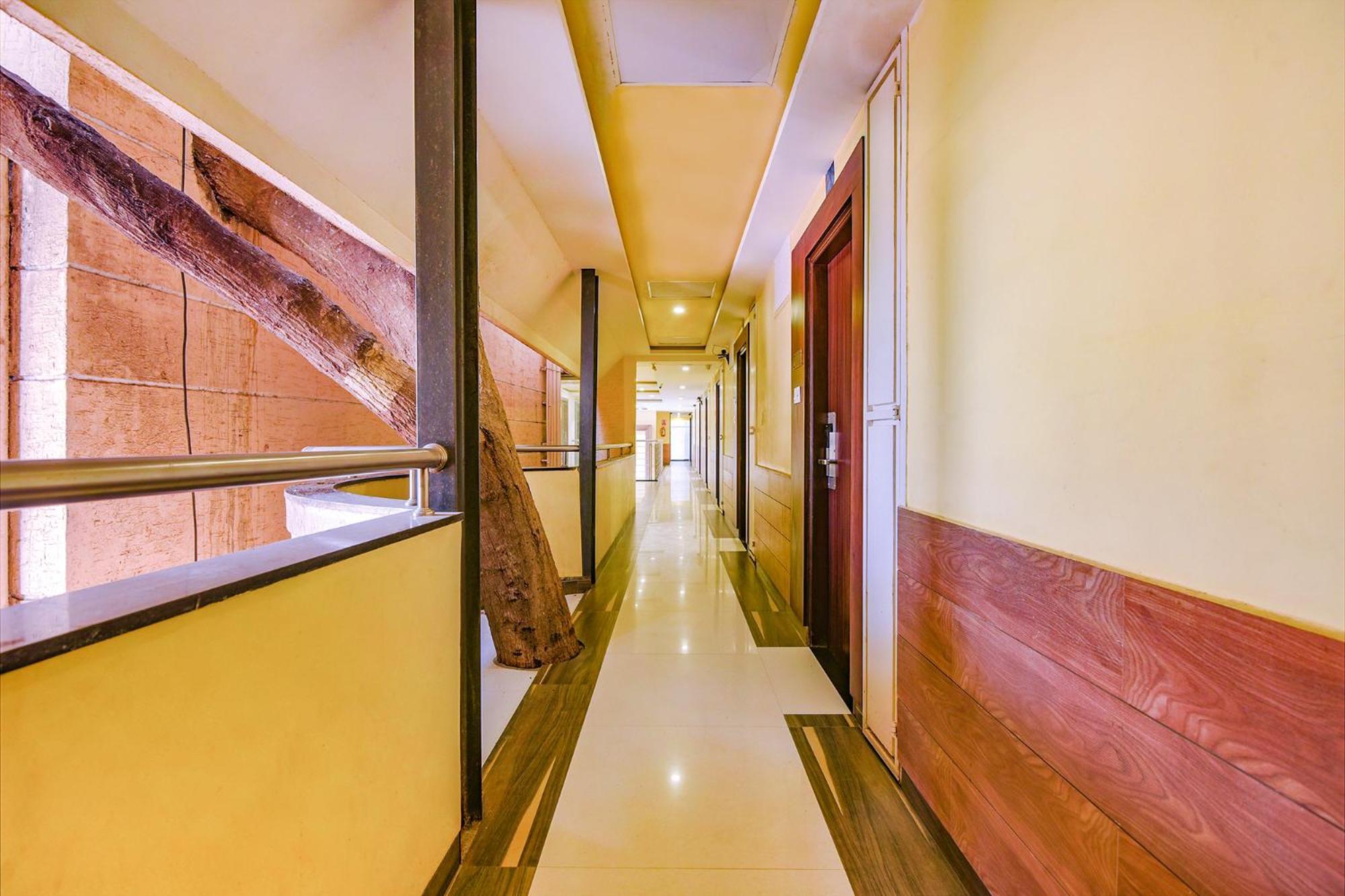 Fabhotel Phoenix Resorts - Nr M Chinnaswamy Stadium บังกาลอร์ ภายนอก รูปภาพ