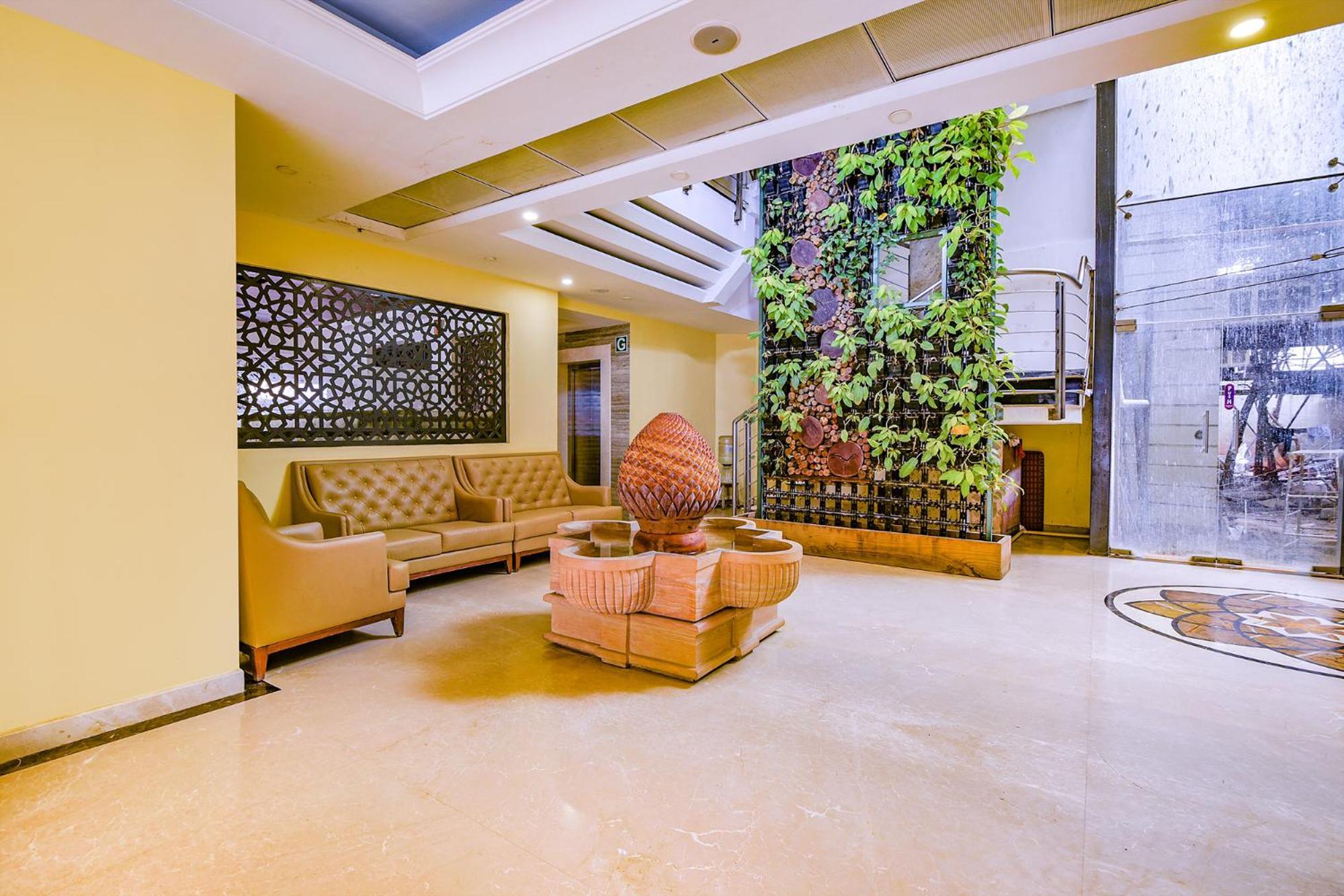 Fabhotel Phoenix Resorts - Nr M Chinnaswamy Stadium บังกาลอร์ ภายนอก รูปภาพ