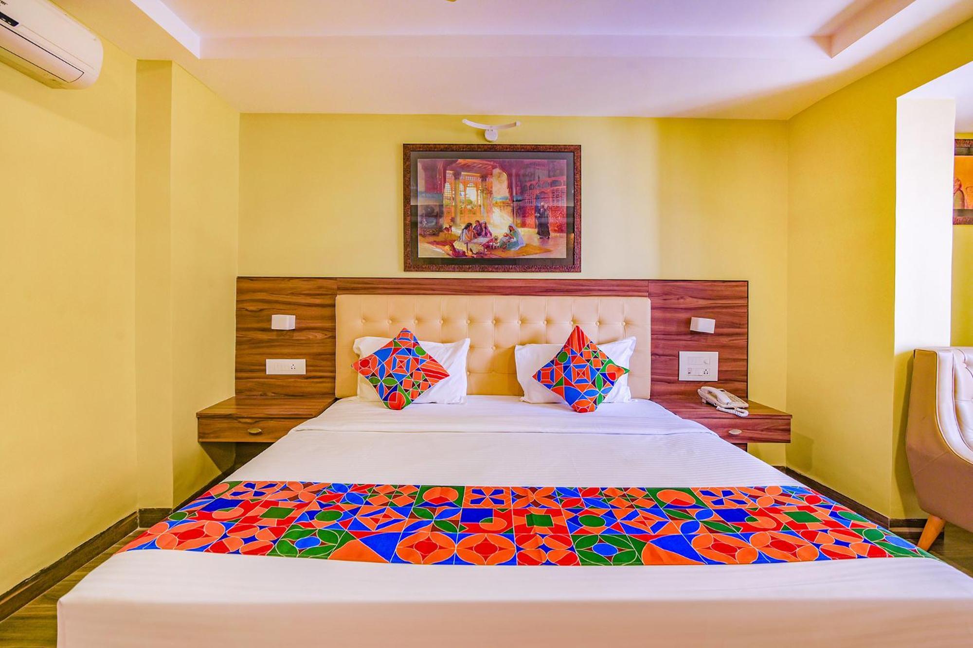 Fabhotel Phoenix Resorts - Nr M Chinnaswamy Stadium บังกาลอร์ ภายนอก รูปภาพ